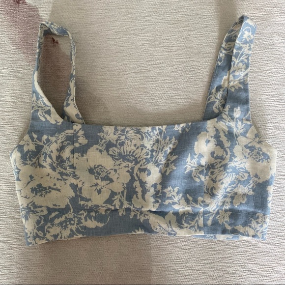 Reformation 2 piece set - Picture 2 of 9